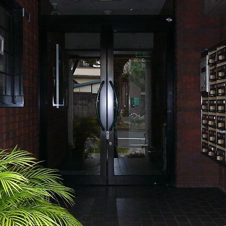 Отель Green Gables Киото Экстерьер фото